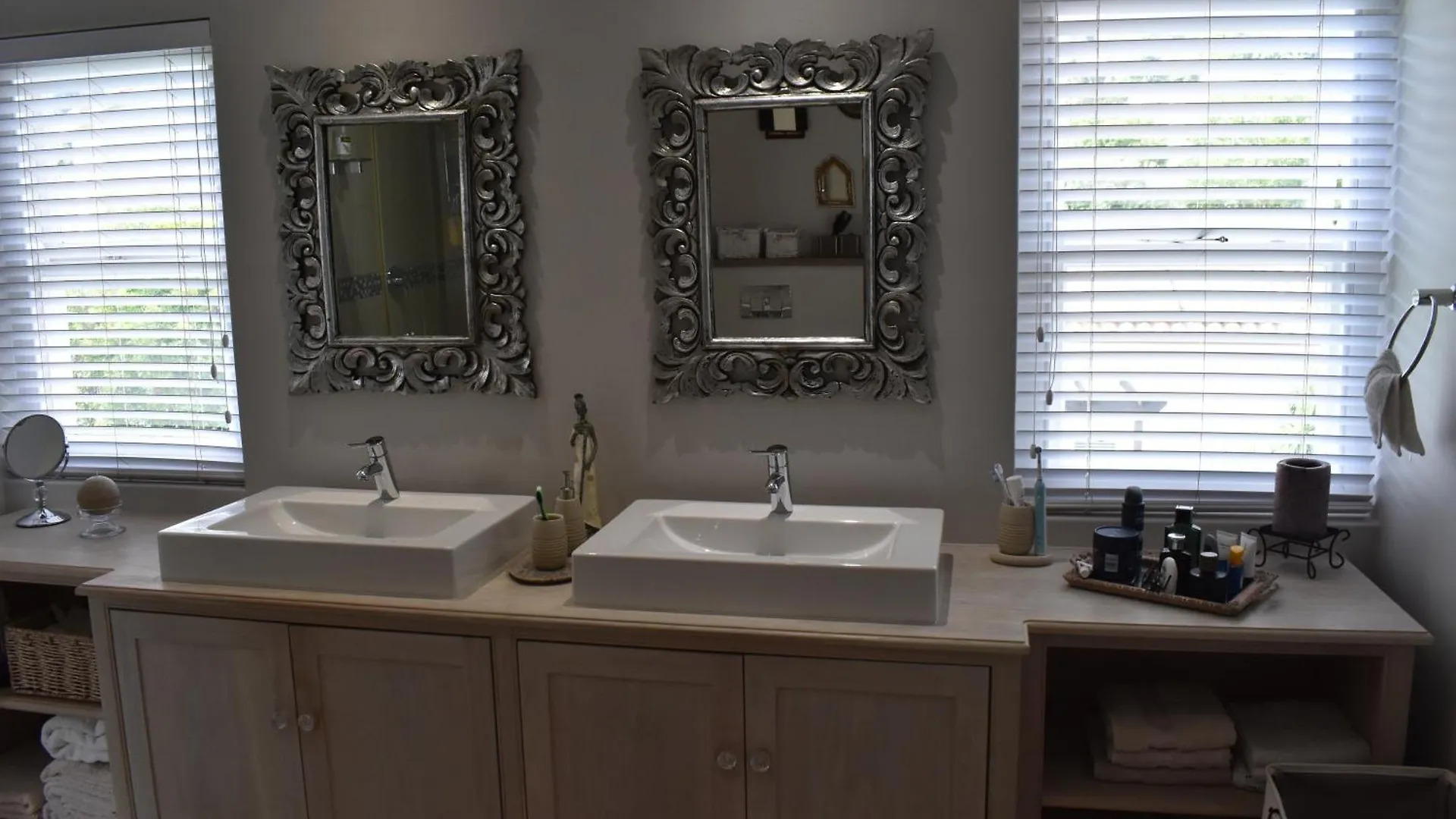 Mountain View Villa In Exclusive Security Estate, Hout Bay, Cape Town